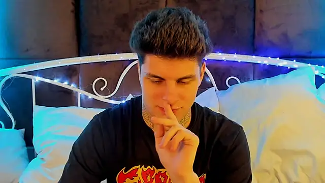 JackWolw online show from January 6, 4:27 am