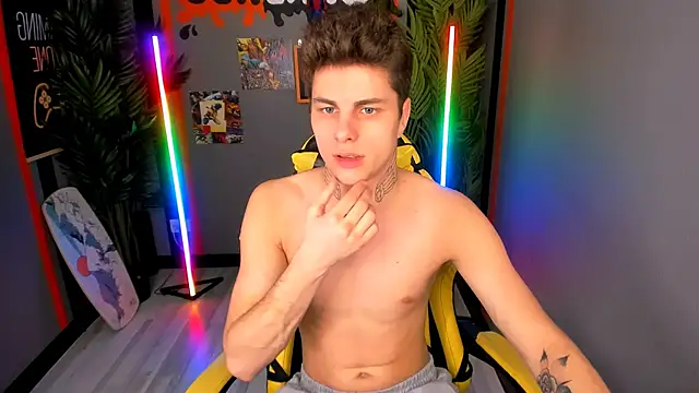 JackWolw online show from November 26, 7:22 am