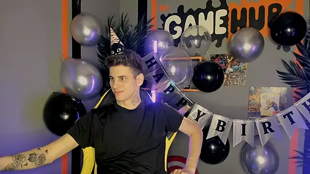 JackWolw online show from October 28, 9:12 am