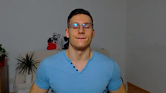 ZeinMiracles online show from November 14, 11:39 pm