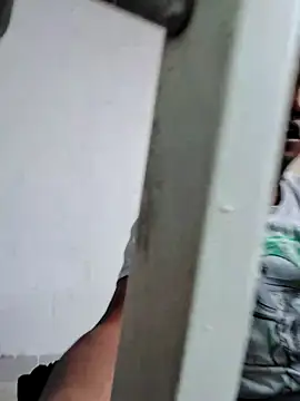 Perropa online show from February 2, 7:33 pm