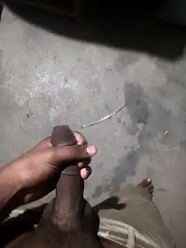 Leon hot33 online show from May 3, 7:27 pm