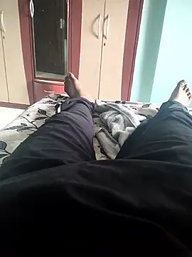 Leon hot33 online show from March 26, 10:08 am