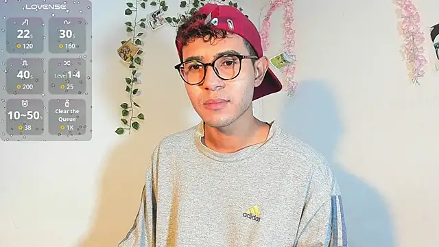 cute sammy 1 online show from September 19, 11:54 am