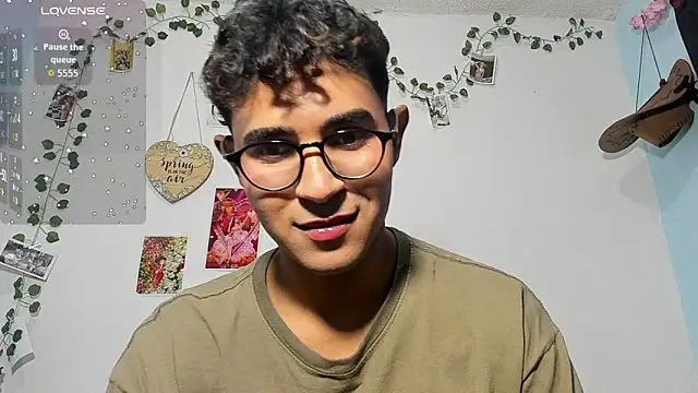 cute sammy 1 online show from November 26, 7:39 pm