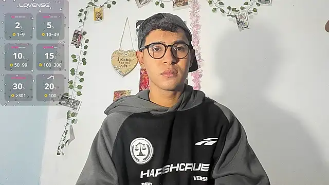 cute sammy 1 online show from November 30, 11:34 am