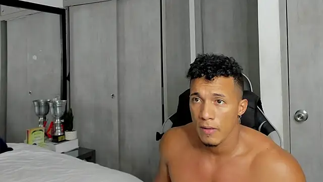 Snapshot of JakeViper chatting on September 10, 10:30 pm JakeViper online show from September 10, 10:30 pm