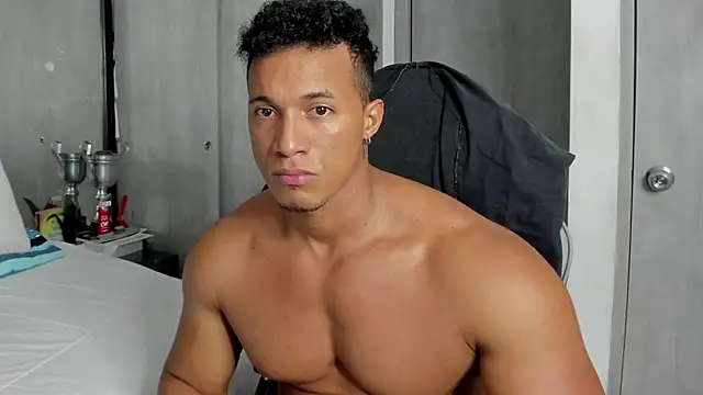 Snapshot of JakeViper chatting on October 2, 4:44 pm JakeViper online show from October 2, 4:44 pm