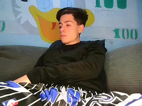 Newbrian20 online show from October 27, 11:29 pm