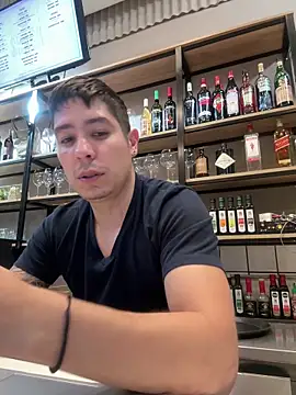 Snapshot of 9999Alez chatting on October 31, 7:28 pm 9999Alez online show from October 31, 7:28 pm