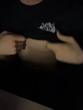 milkis024680 online show from November 12, 6:13 pm