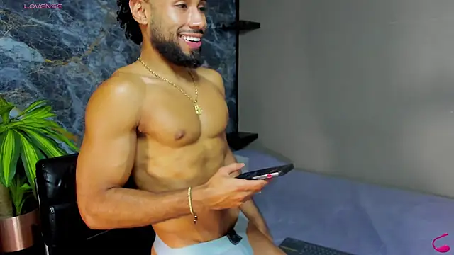 Snapshot of luca_flame chatting on October 23, 4:54 pm luca flame online show from October 23, 4:54 pm