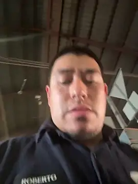 Snapshot of PapiRobert94 chatting on October 1, 10:46 pm PapiRobert94 online show from October 1, 10:46 pm