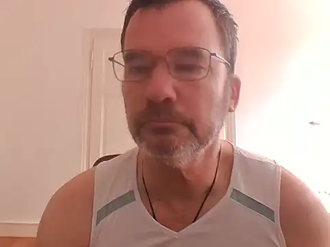 stallionrider88 online show from April 18, 11:00 am