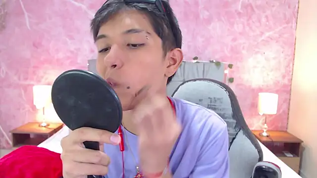 Snapshot of MAXIMILIANO__HOT chatting on September 15, 6:20 pm MAXIMILIANO HOT online show from September 15, 6:20 pm