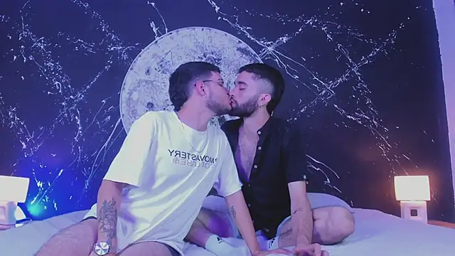 marcoAndMathew online show from September 27, 9:12 pm