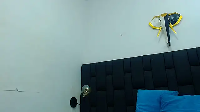 daniel evans69 online show from December 1, 7:28 pm