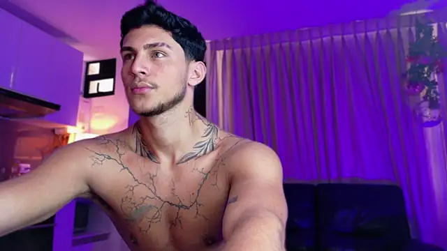 LeoCavalli  online show from October 10, 6:56 pm