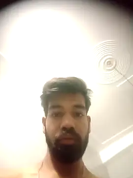 Snapshot of priyansh78584 chatting on October 8, 2:27 am priyansh78584 online show from October 8, 2:27 am