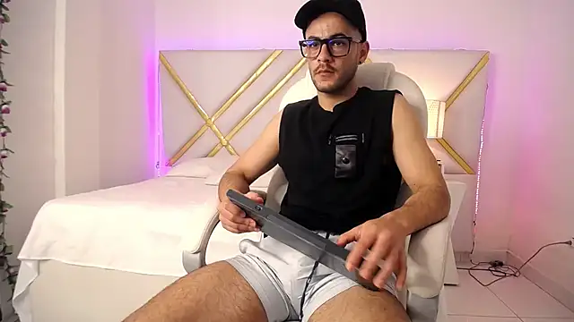 Snapshot of _Ethan_Black chatting on September 22, 4:45 am Ethan Black online show from September 22, 4:45 am