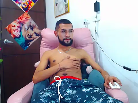 boybunnyerotic online show from September 15, 11:17 pm