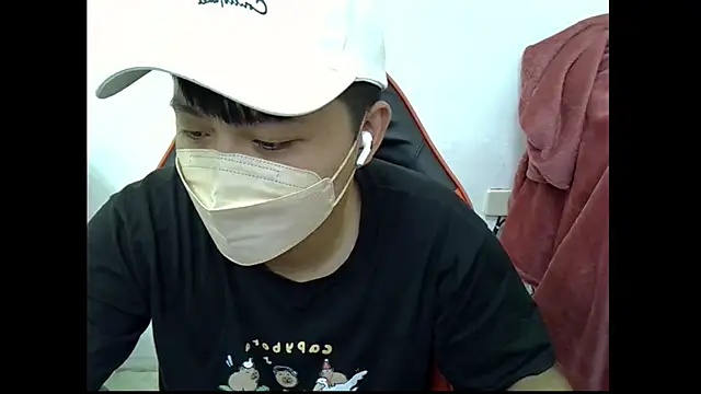 Snapshot of zhu000000 chatting on October 12, 9:58 am zhu000000 online show from October 12, 9:58 am