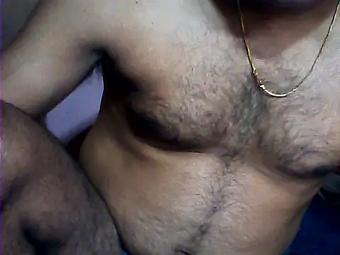 Snapshot of StreetLover_77 chatting on September 10, 4:05 pm StreetLover 77 online show from September 10, 4:05 pm