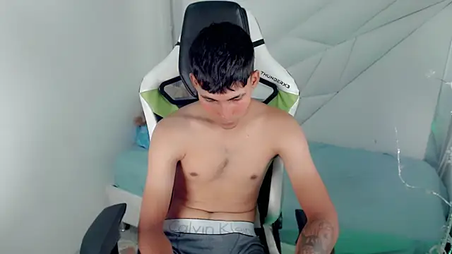 Austin col  online show from October 23, 1:36 pm