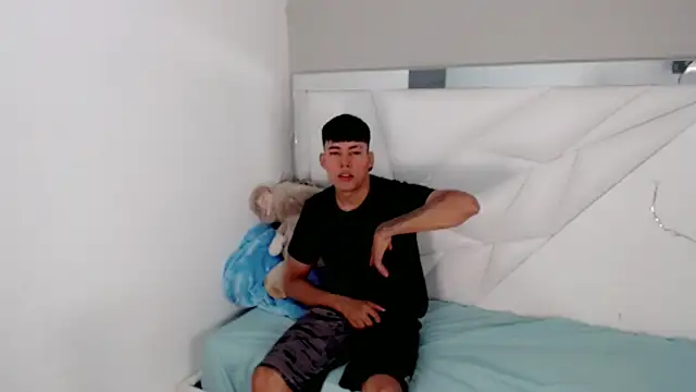 Austin col  online show from October 21, 1:25 pm