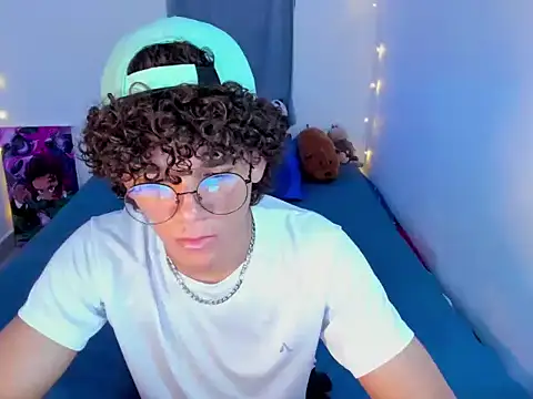 Tom Blues online show from March 18, 11:52 pm