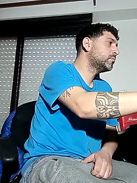 0800cristean online show from September 29, 5:31 pm