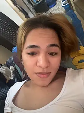 Snapshot of CelestineRosell chatting on October 17, 4:49 am CelestineRosell online show from October 17, 4:49 am