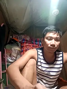 Snapshot of Hottie_pinoy21 chatting on September 15, 4:25 am Hottie pinoy21 online show from September 15, 4:25 am