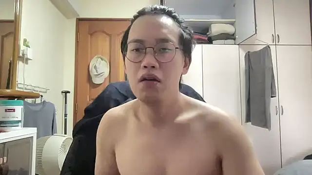 Passionatetwink2 online show from March 14, 7:04 am