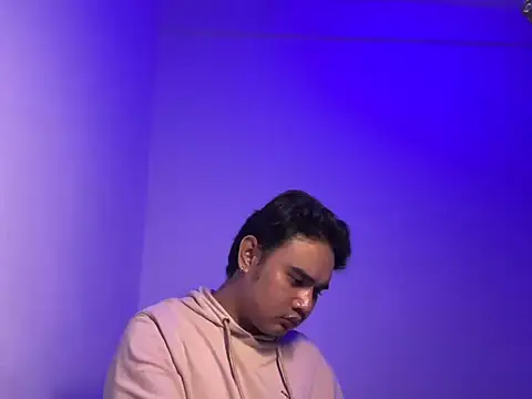 darkash10 online show from February 25, 3:35 pm