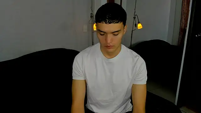 Snapshot of Jacksonflorez chatting on September 15, 6:42 pm Jacksonflorez online show from September 15, 6:42 pm