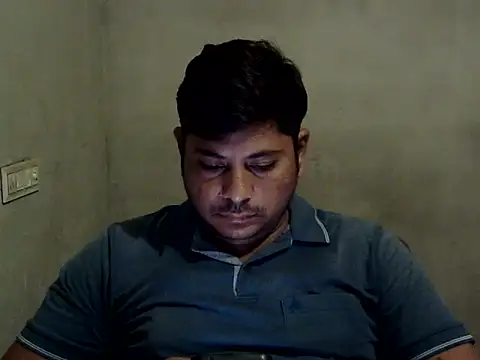 Snapshot of Ajmersingh335512 chatting on October 17, 4:11 pm Ajmersingh335512 online show from October 17, 4:11 pm