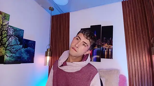 NoahXitrux online show from October 1, 1:04 pm