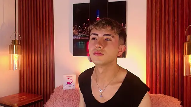 Snapshot of NoahXitrux chatting on September 10, 1:54 pm NoahXitrux online show from September 10, 1:54 pm