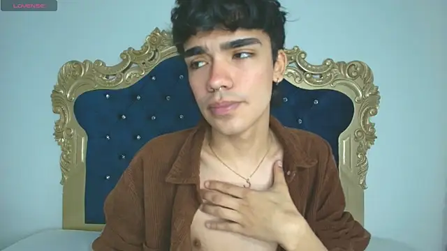 JoeCollins  online show from October 23, 9:40 pm