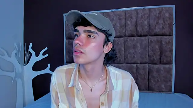 JoeCollins  online show from November 18, 11:15 pm