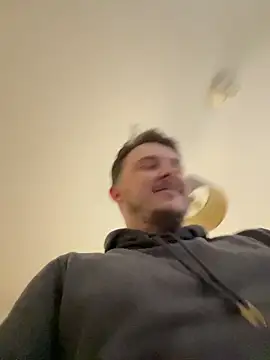 XXKieran online show from March 30, 2:18 pm