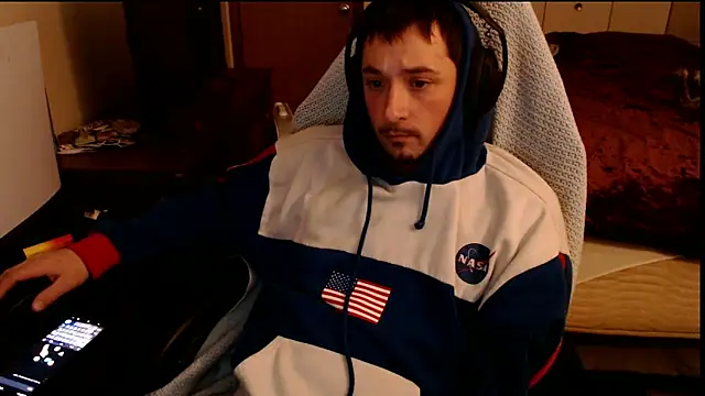 YoBlezz online show from March 2, 6:36 am