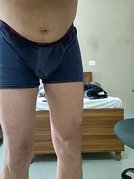 johnysinsr online show from December 4, 3:57 am