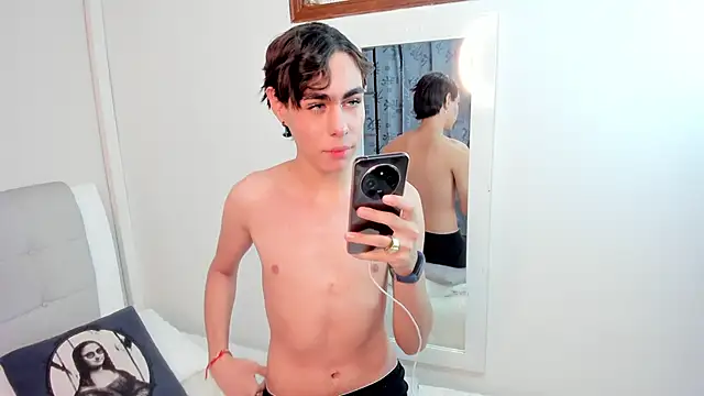 alexis ferri online show from September 19, 5:19 am