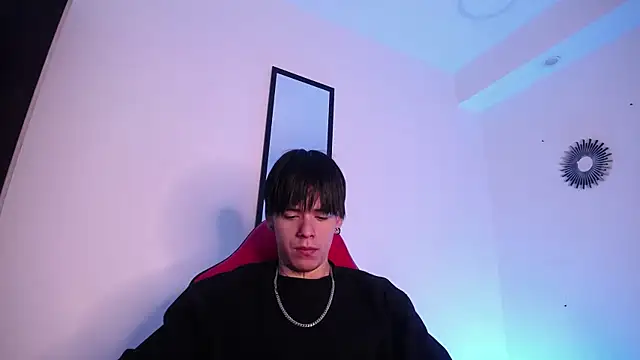 Anhonymus  online show from November 10, 3:44 am