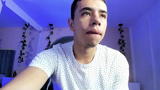 Muscle Scott online show from February 13, 1:49 pm