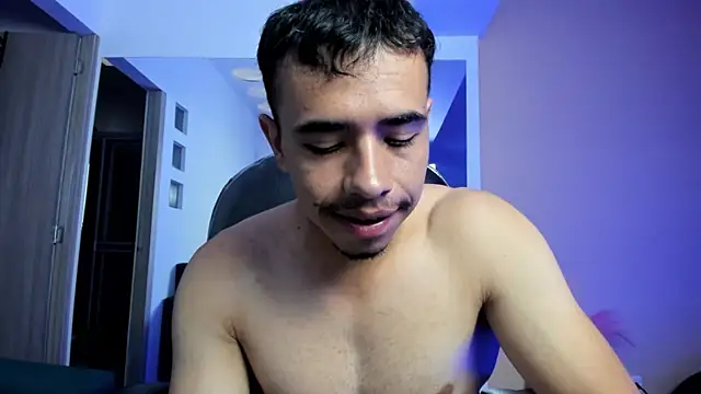 Muscle Scott online show from April 7, 1:22 pm