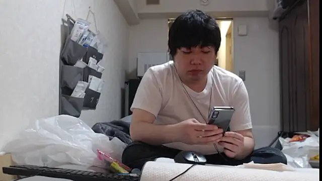 raterate555 online show from May 12, 12:24 pm