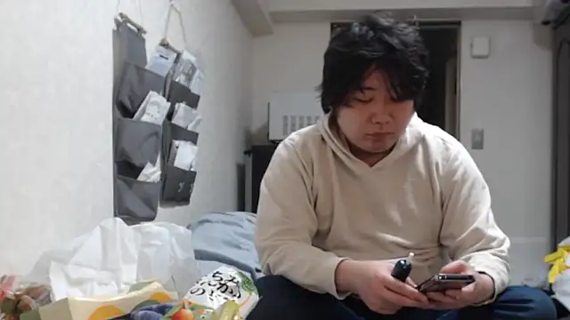 raterate555 online show from April 24, 12:40 pm